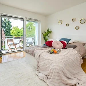  Apartment 2og Rechts - Wunderschöne 80m2 3-zimmer City Nähe Salzburg