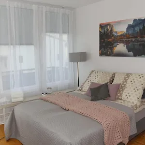  Apartment Ferienwohnung