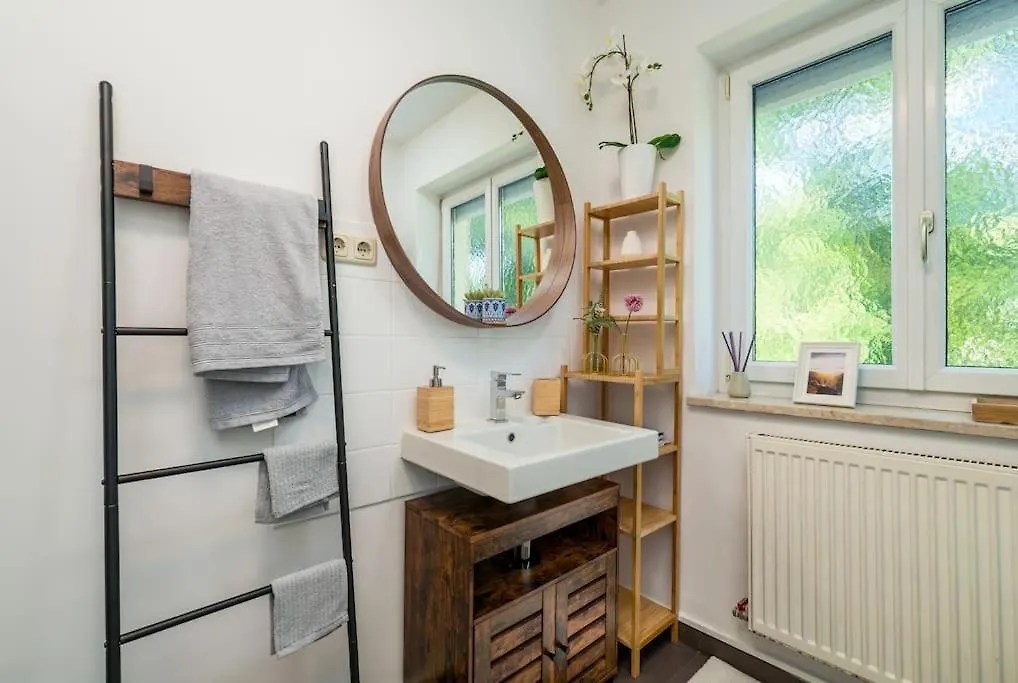 1Og Mitte Schoene 2-Zimmer City Wohnung Naehe Salzburg Freilassing