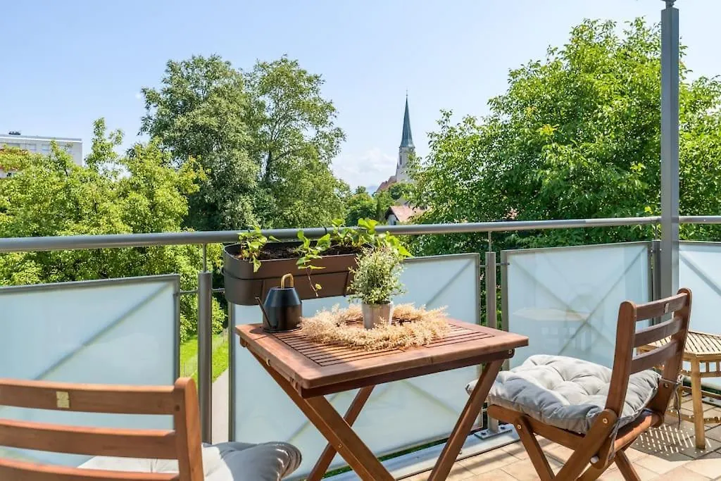 1Og Mitte Schoene 2-Zimmer City Wohnung Naehe Salzburg Freilassing